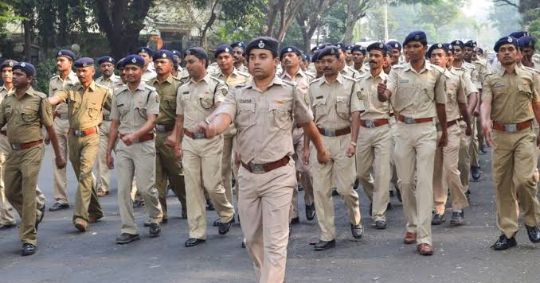 পশ্চিমবঙ্গ পুলিশে ১০,৭১৯ পদে নিয়োগ! জারি বিজ্ঞপ্তি, কতদিন আবেদন চলবে?